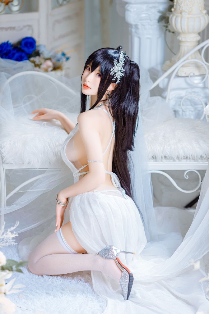 小妇人 封面