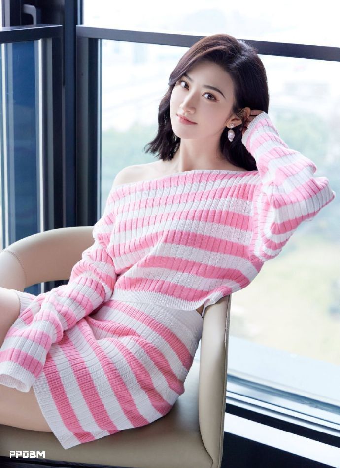 曼达洛人 封面